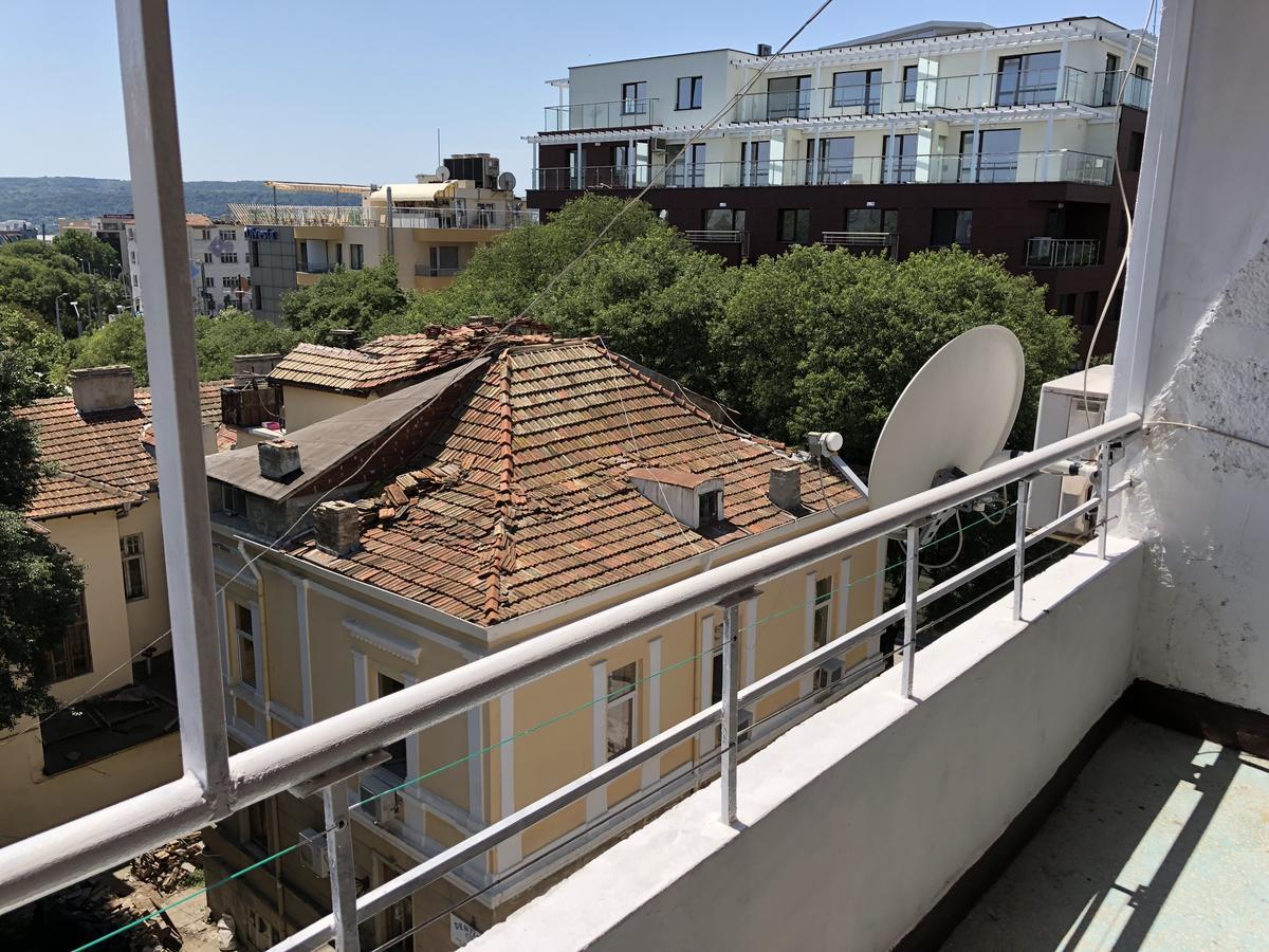 Jivko'S Studio Varna Exterior photo